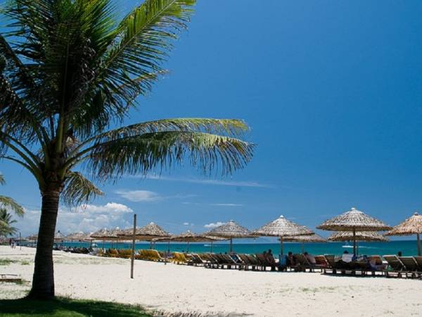 Biển Cửa đại bãi biển hấp dẫn thu hút nhiều du khách ở Hội An
