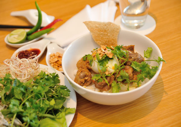 Mì quảng món ăn ngon đặc sản Đà Nẵng