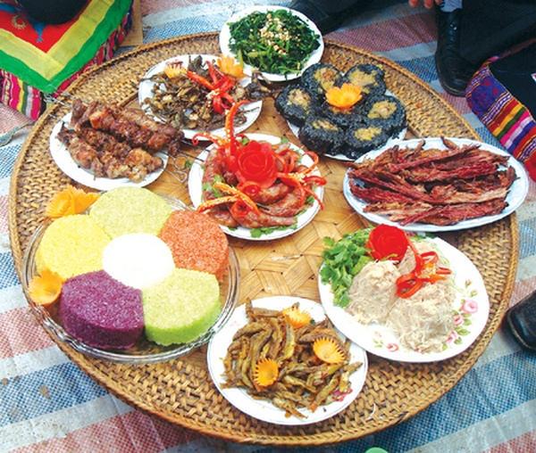 Những món ăn ngon đặc sản tại khu du lịch Hồ Núi Cốc Thái NGuyên