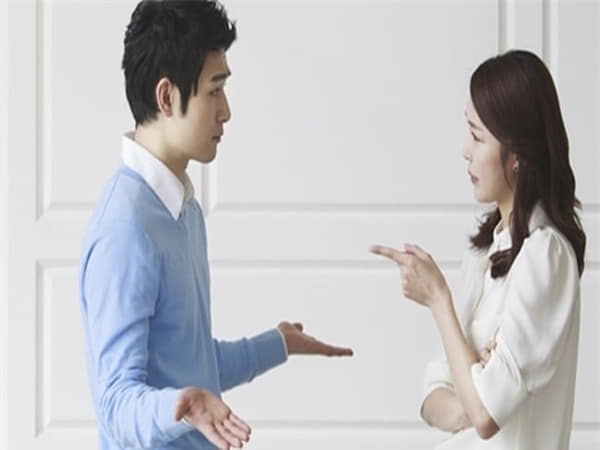 Cặp cung hoàng đạo xung khắc Song Tử – Ma Kết