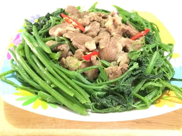 Tại sao món ngọn su su xào thịt bò lại được yêu thích?