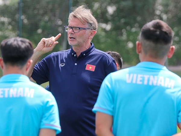 Bóng đá Việt Nam 14/4: HLV Troussier gọi thêm tiền đạo cho SEA Games