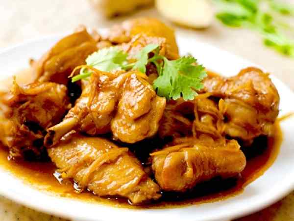 Cách Nấu Gà Kho Gừng Kiểu Miền Bắc 