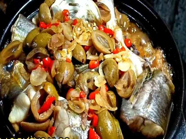 Canh trám nấu cá – Đậm đà vị Bắc, bổ dưỡng cho cả gia đình