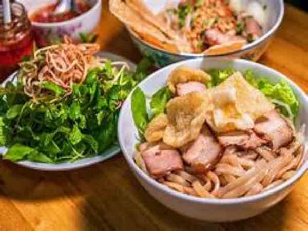 Cao lầu – Hương vị Hội An giữa lòng Đà Nẵng Cao lầu – Hương vị Hội An giữa lòng Đà Nẵng