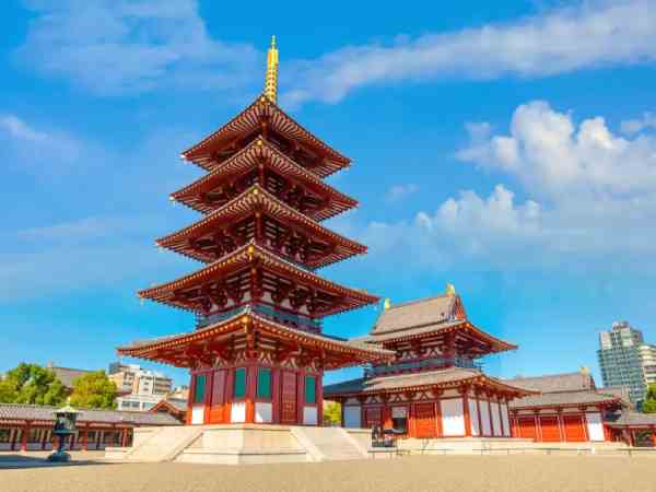 Chùa Shitenno-ji địa điểm du lịch ở osaka