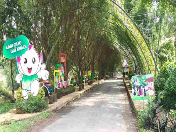  Khám phá vẻ đẹp thiên nhiên hoang sơ