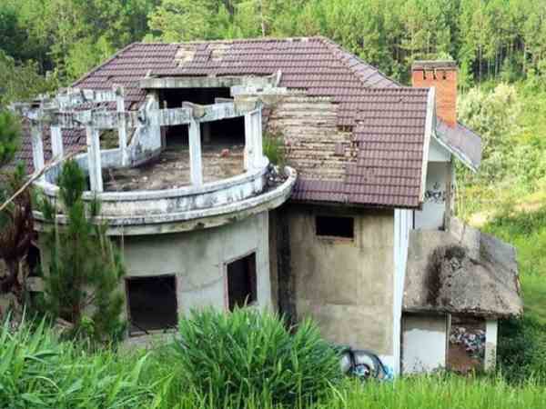 Truyền thuyết rùng rợn đằng sau nhà ma đèo Prenn