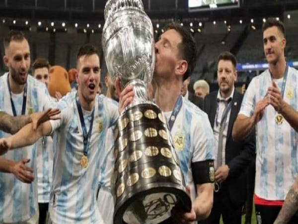 Khoảnh khắc đáng nhớ trong lịch sử giải Copa América