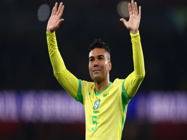 Bí quyết đẳng cấp: Chuyên gia bóng cố định và thủ lĩnh thực thụ