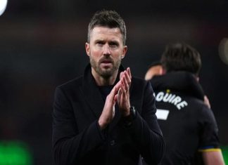 Tin MU: Các ngôi sao MU sững sờ trước Carrick sinh khí mới