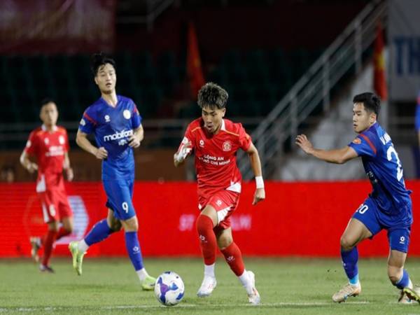 Bóng đá Việt: Cầu thủ Việt kiều sẽ nâng tầm ĐTQG