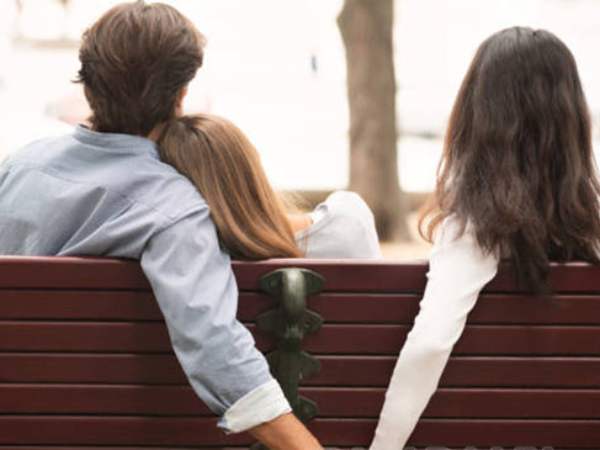 Mơ thấy người yêu thừa nhận phản bội Mơ thấy người yêu thừa nhận phản bội