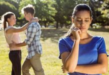 mơ thấy người yêu phản bội